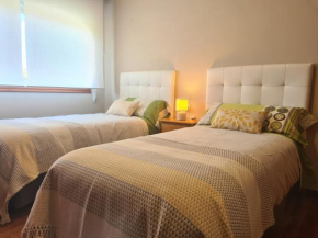 Casa Campelo - APTO Playa de Rodeira Cangas, Garaje y WiFi gratis